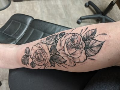 Double Deuce Tattoo and Art Gallery