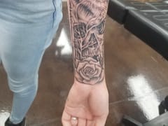 Double Down Tattoo and Body Piercing