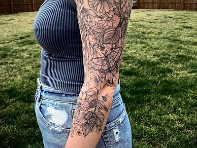 Draw The Line Tattoo Club