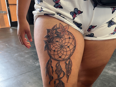 Droopy’s tattoo shop