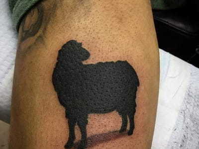 Dystopian Ink & Piercing Llc