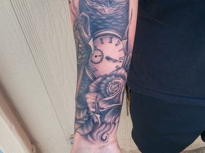 Electrik Needle Tattoo