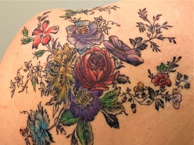 Embrace The Chaos Tattoo Studio