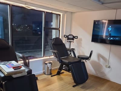 Empire tattoo and body piercing