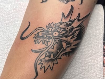 Fantasy Tattoo & Piercing Shop