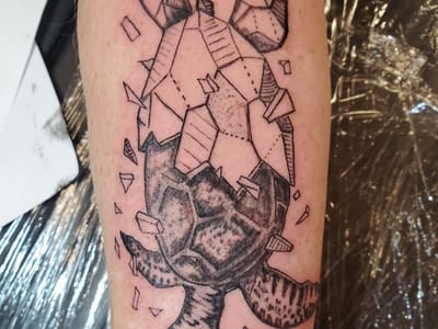 Filling The VOID Tattoo Studio