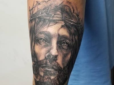 Flazh Vazquez Tattoo Artist