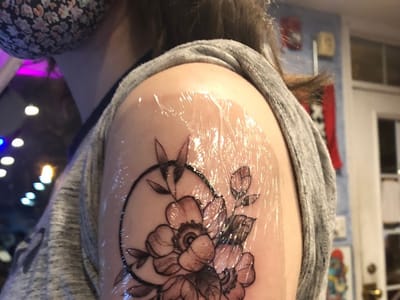 Floating World Tattoos and Body Piercing