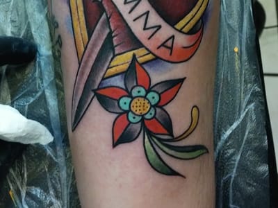 FN Classy Tattoo Body Piercing