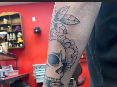 Forever Art Tattoo & Piercing Studio