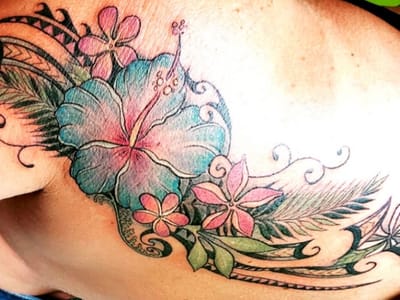 Francine Walraven, Tattoo Artist & Walravenartstuff