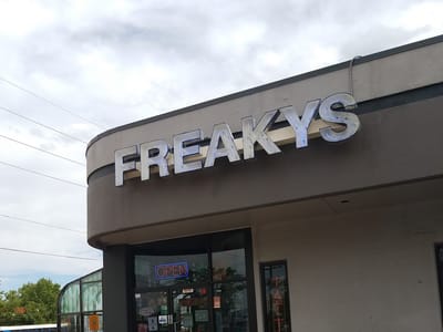 Freaky's Smoke Shop & Tattoo VIII S. Wadsworth