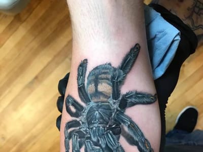 Ghost Light Tattoo Parlor