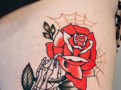 Girls & Roses Tattoo Studio