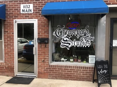 Graveyard Studios / Tattoo Shop