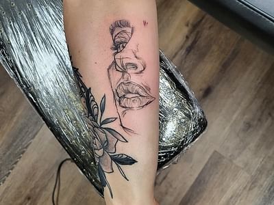 Gypsy's Parlour Tattoos And Piercings