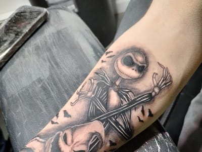 HardLines Tattoo & Design