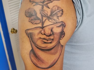 Heart & Daggers Tattoo Studio LLC