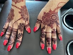 Henna/Mehndi tattoo by Amber