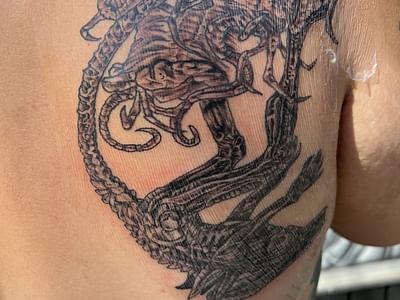 Hillie's Tattoo Shop - BY APPOINTMENT ONLY