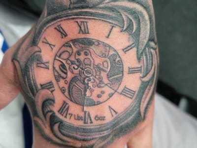 Hired Guns Tattoo & Removal Studio