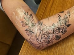 Hollywood Twisted Needles