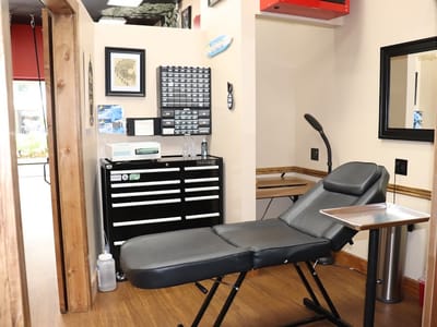 Honolulu Piercing Company at Skin Deep Tattoo Waikiki