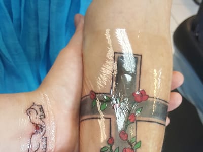 Hoops Tattoo and Piercing