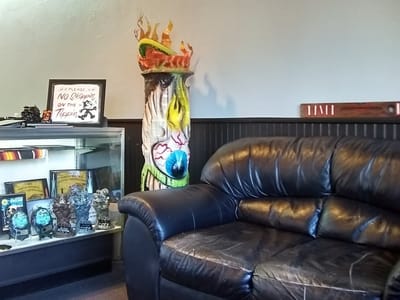 Hoops Tattoo and Piercing