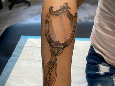 Horikawa Tattoo & Piercing Studios