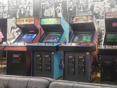 House of a Thousand Roses