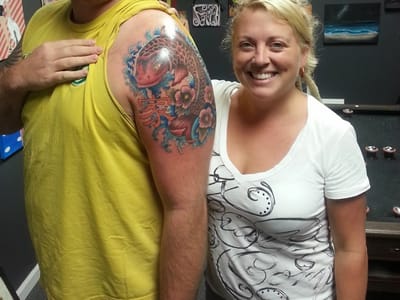 Insane Ink Tattooz, Piercing and Art Consignment Salon