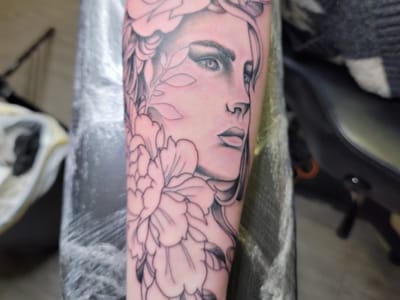 Insane Stain tattoo shop