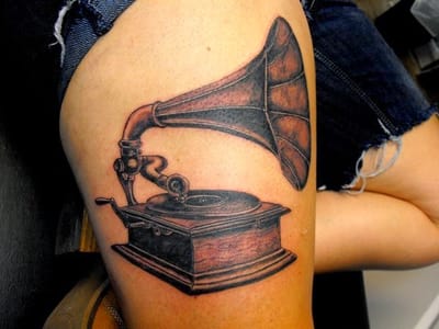 Instinkt Tattoo Shop