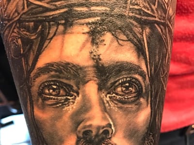 Iridescent Tattoo & Fine Art