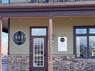 Kamo Cosmetic Tattooing & Piercing