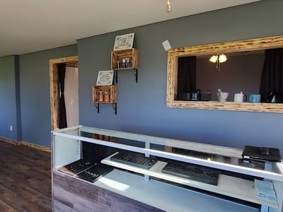 Kats Piercing and Tattoo