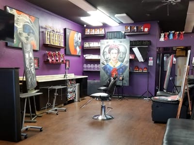 Knucklehead Tattoo Shop