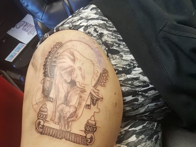 Knucklehead Tattoo Shop