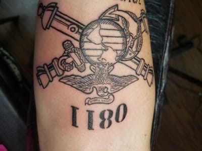 Knucklehead Tattoo Shop