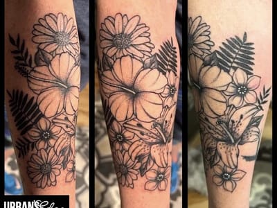 Knuckles & Needles Tattoo Parlor