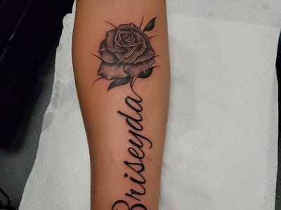 KUSTOM CREATIONS TATTOO & PIERCING STUDIO