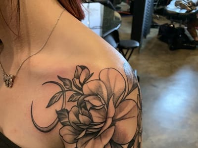 Kustom Thrills Tattoo