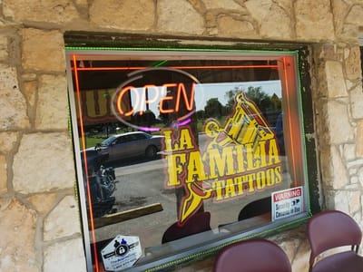 La Familia Tattoo