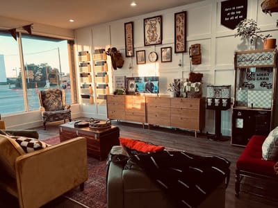 Lady Magnolia Tattoo & Piercing