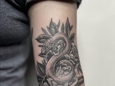 Lawrence INK Design & Tattoo studio