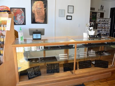 Legacy Impressions Tattoos & Piercings