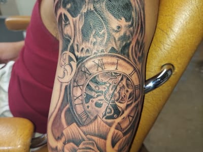 Little Dragon Tattoos Studio