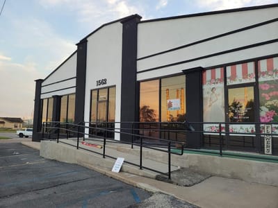 Live Canvas Tattoo Parlour