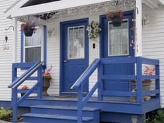 Long Trail Tattoo & Piercing